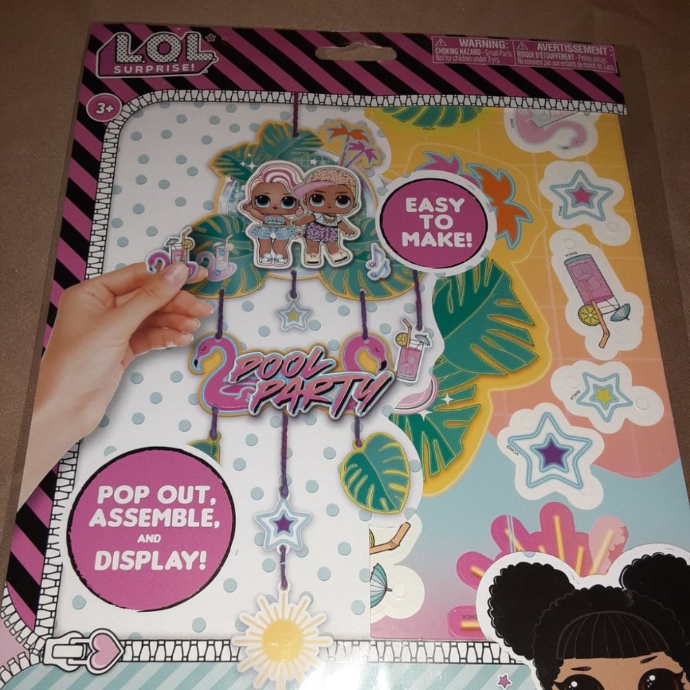 LOL‎ Suprise Dolls Cardstock Mobile Craft Set